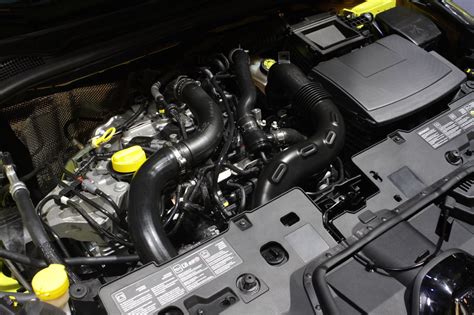 renault clio n5 engine.